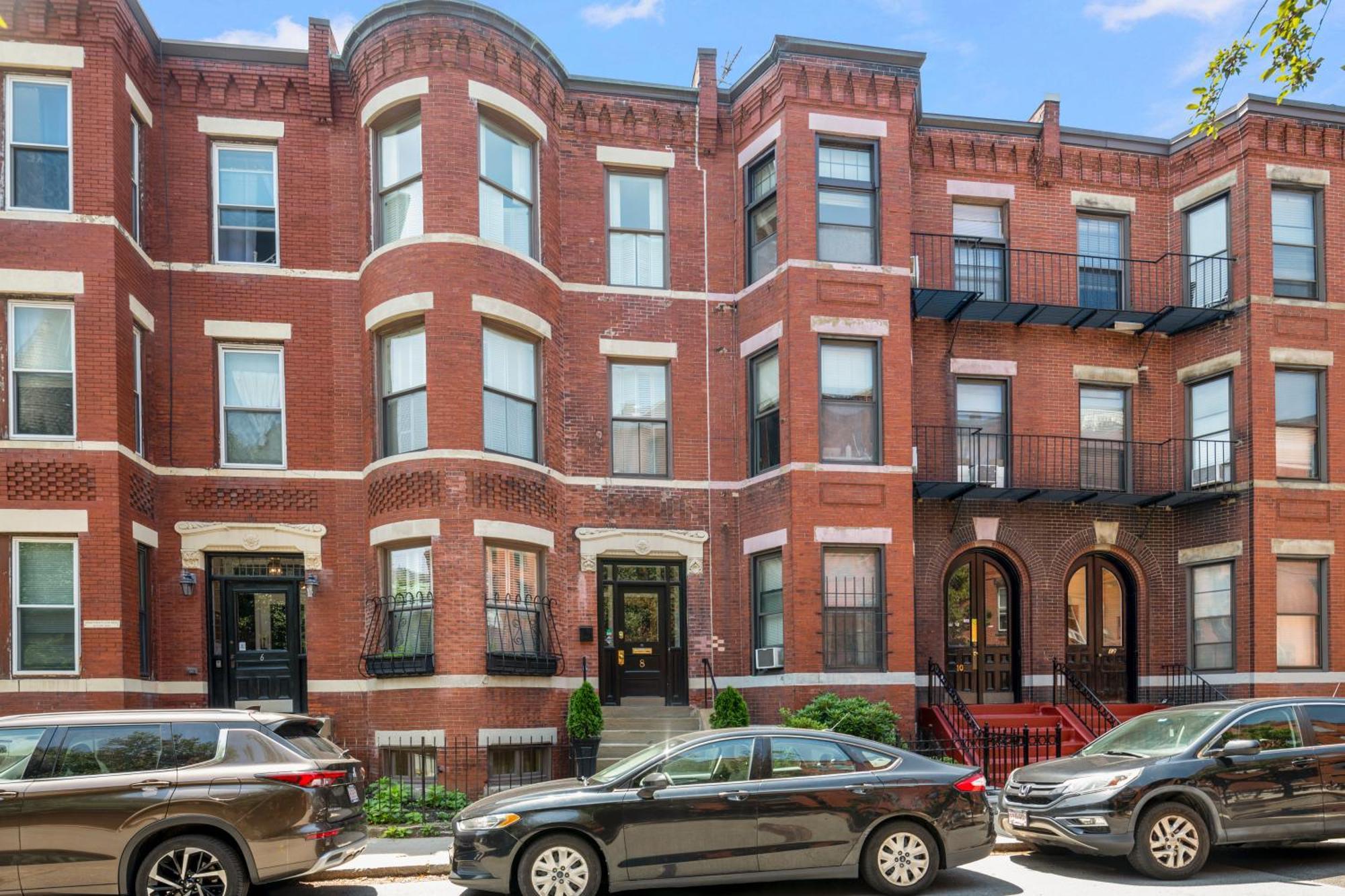 Апартаменты Brownstone Townhouse In Fenway Бостон Экстерьер фото